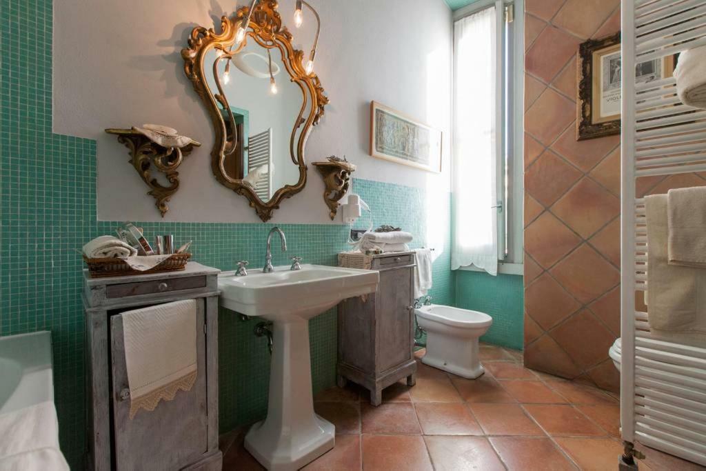 Camera Navigli Con Bagno Privato Mailand Exterior foto